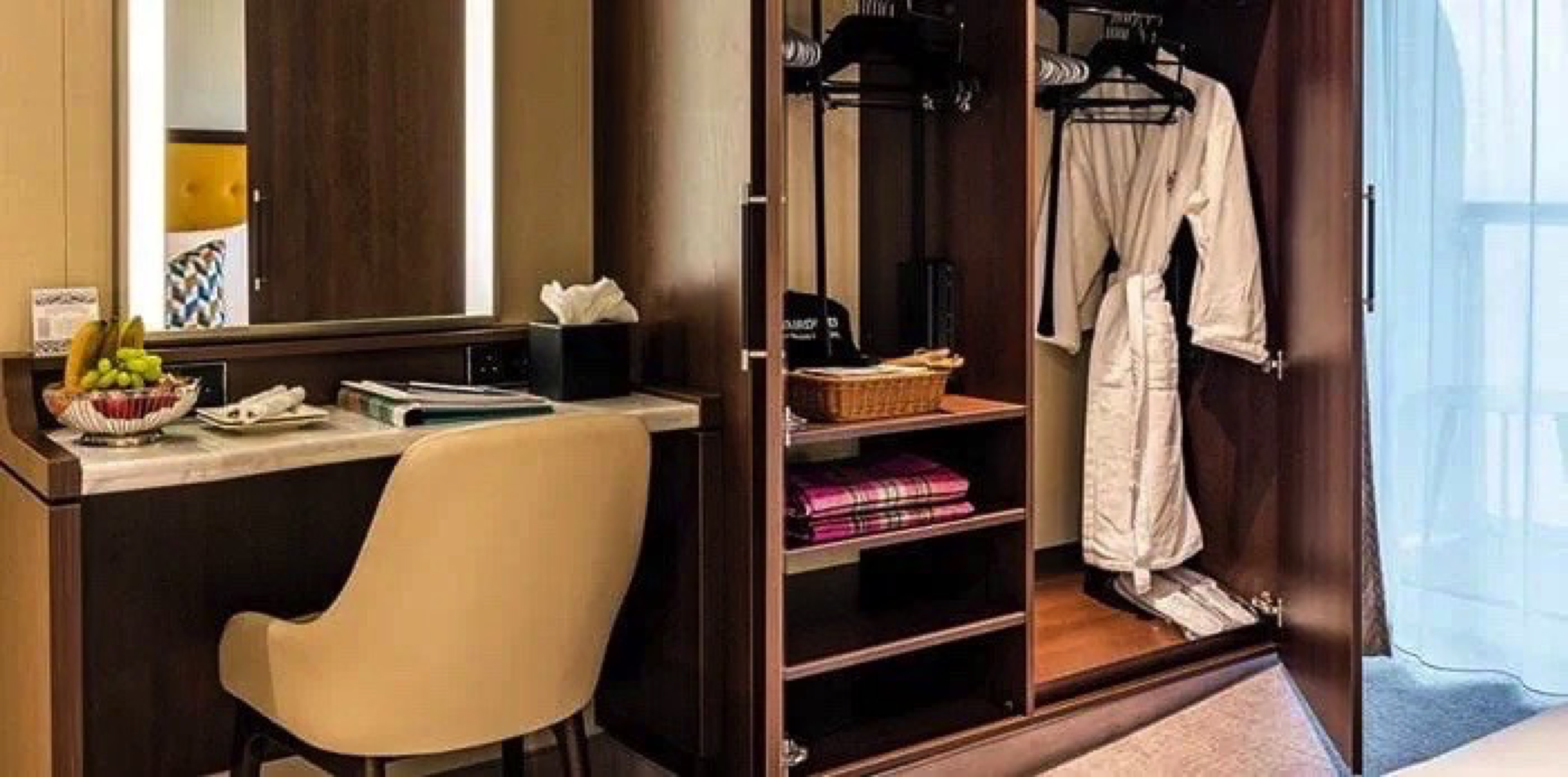 Adapted Standard Twin with Balcony